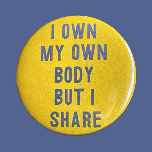 I Share Badge