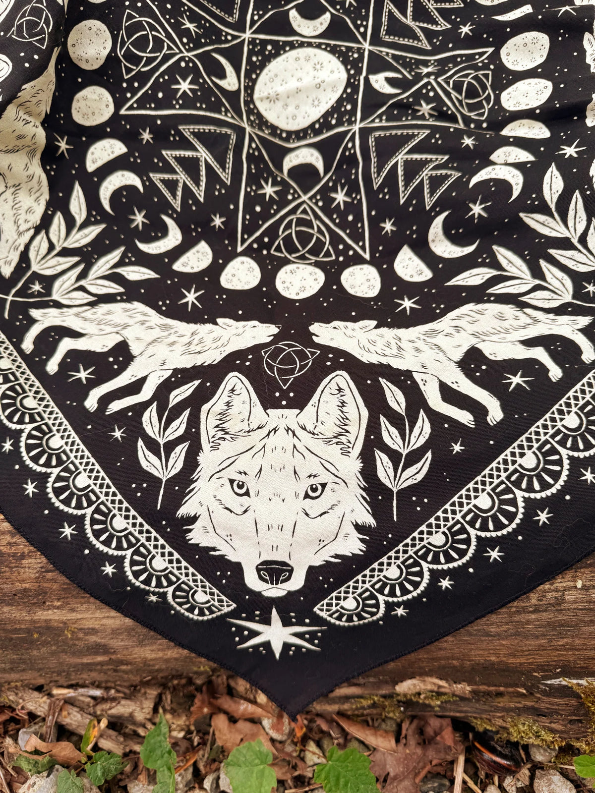 Wolf Glow in the Dark Bandana