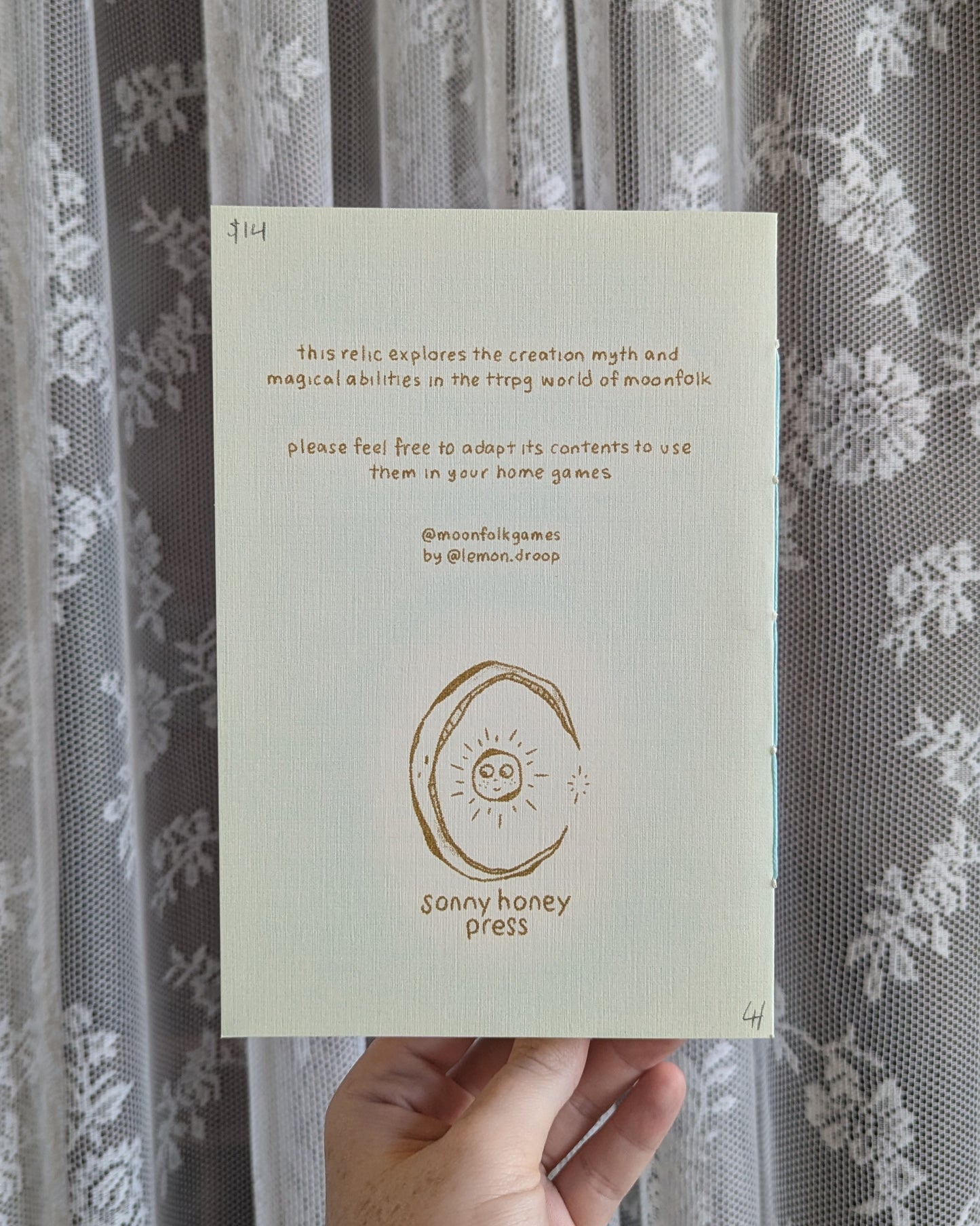myths and gifts - a moonfolk relic